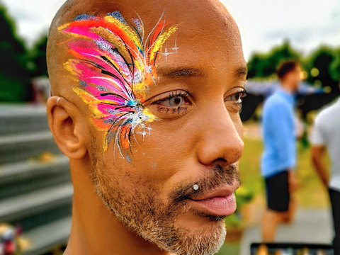 Adult Glitter Face Painting Gecko Live Entertainment