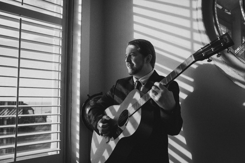 Bright Based Solo Guitarist Jack Gecko Live Entertainment