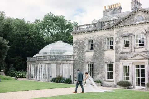 Came House Weddings Gecko Live Entertainment Outside Glass House