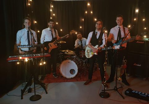 Cover Up Live Party Band