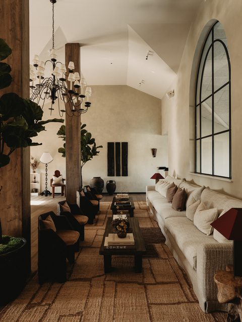 Estelle Manor Fallow House The Owlet Bar Gecko Live Entertainment