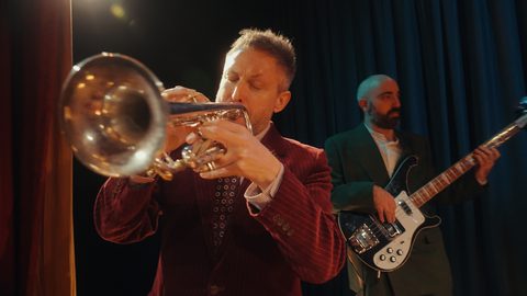 Finesse Live Wedding Band in London Gecko Live Entertainment