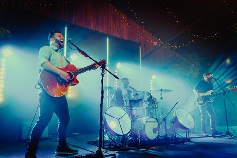 Gravity Acoustic and Electric Party Band for Hire Gecko Live Entertainment