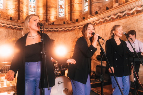 Groove Odyssey Live Wedding Band Gecko Live Entertainment