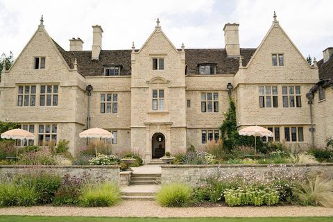 Kin House Terrace and Gardens Gecko Live Entertainment