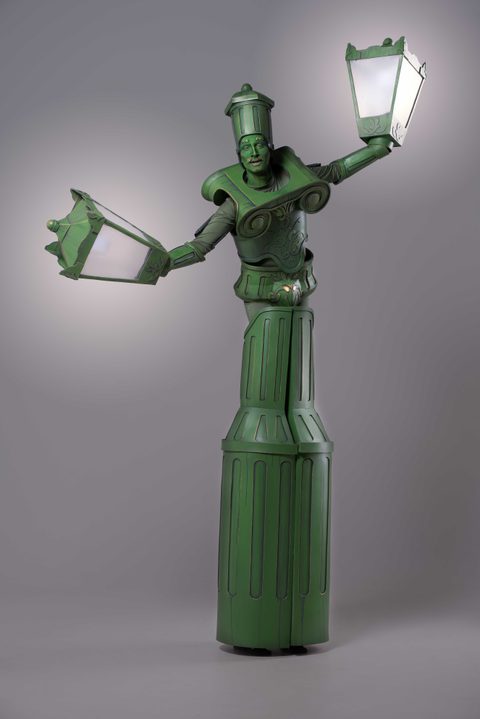 Living Lamp Post Greetings Gecko Live Entertainment