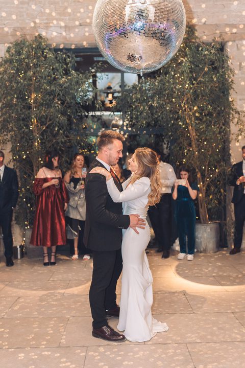 Old Gore Barn Meganand Arlen WEB 662