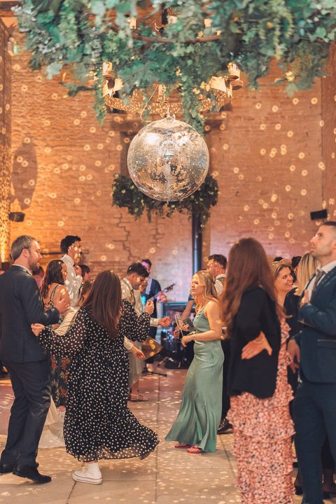 Old Gore Barn Meganand Arlen WEB 699