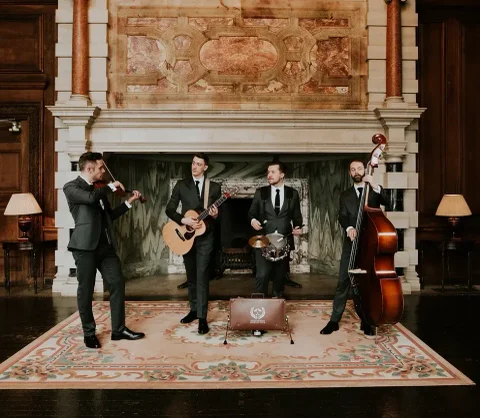 Parquet Luxury Acoustic Roaming Band