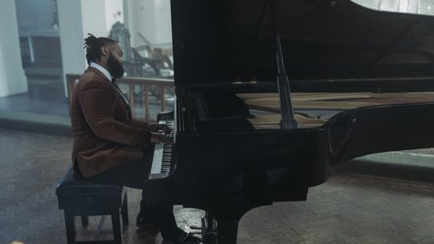 Pianist Enoch Live Pianist Berkshire Gecko Live Entertainment