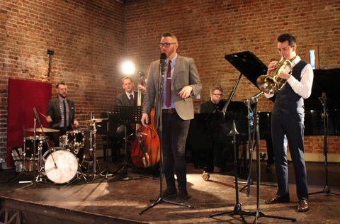Ringer Bands with saxophone Gecko Live Entertainment