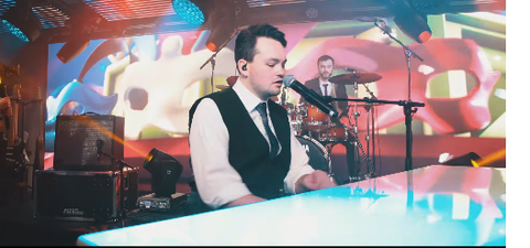 Mirage Baby Grand Piano - Gecko Live Entertainment