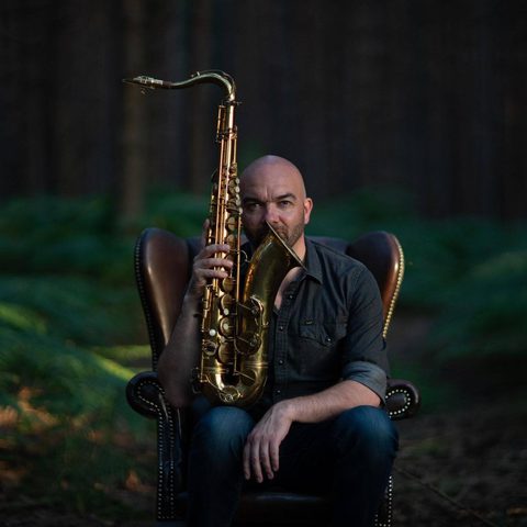 Solo Sax Player Glen Buckinghamshire Sax