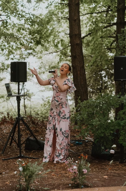 Solo Singer Hampshire Wedding Singer Gecko Live Entertainment