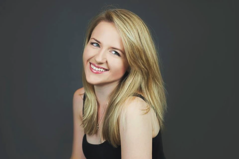 Solo Singer and Guitarist Serena Wedding and Events Singer Gecko Live Enterainment