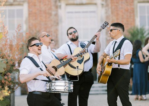 Strolling Tones on the terrace at St Giles House - Gecko Live Entertainment