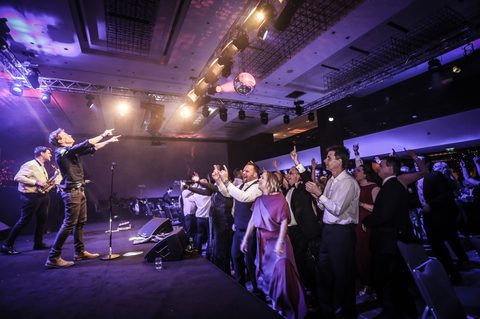 Strata Volvo Baz Seal 339