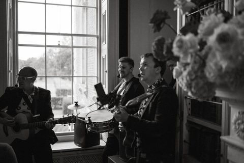 Strolling Tones at St Giles House