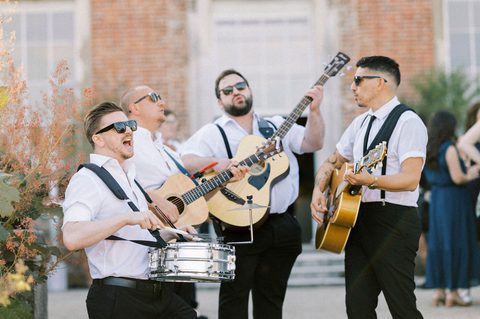 The Strolling Tones Roaming Band at St Giles House Rupert and Sophie Camilla Arnhold Photography Gecko Live Entertainment