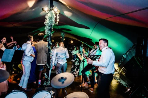 Tremor Live Wedding Band Gecko Live Entertainment